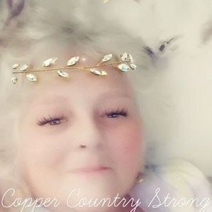 Meet your Posher, Annette